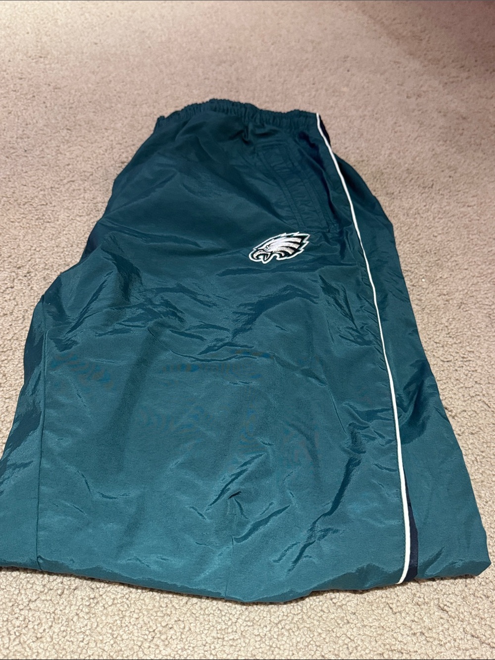 NFL Green and White Elastic Waist Shorts